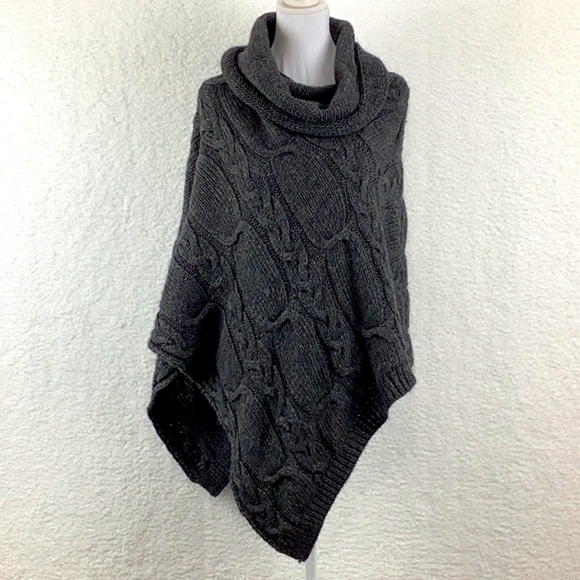 Jigsaw Roll Neck Cable Knit Poncho - Picture 3 of 10